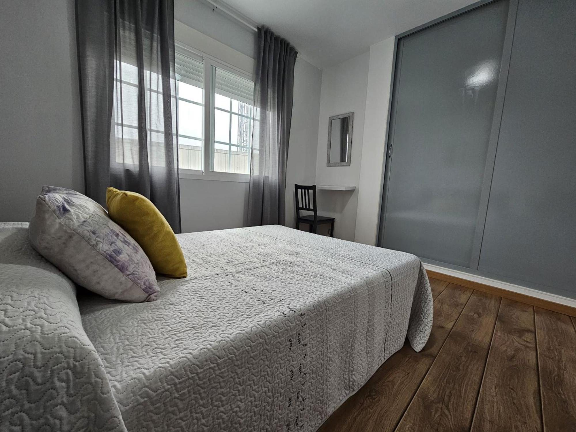 Amplio Y Centrico Piso En O Grove Apartment Екстериор снимка